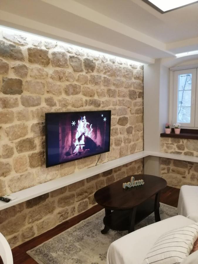 V&M Luxury Studio باغ المظهر الخارجي الصورة